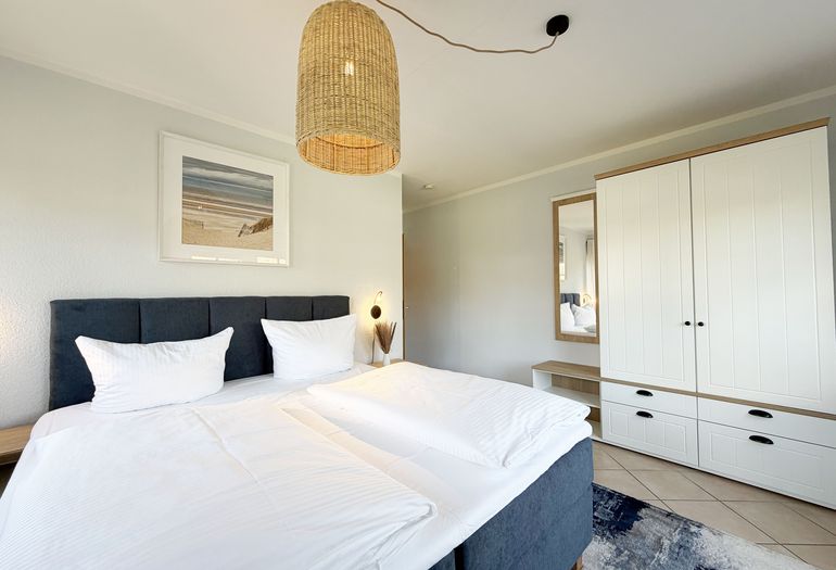 1. Schlafzimmer