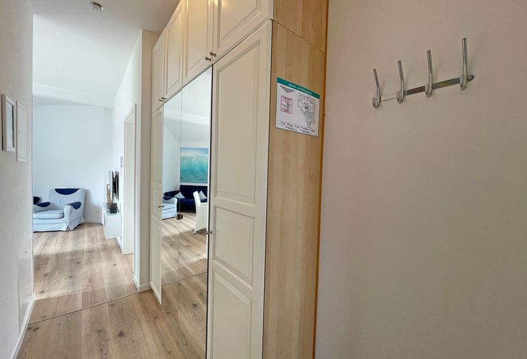 Flur mit Garderobe Flur mit Garderobe