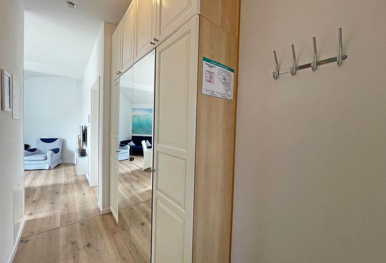 Flur mit Garderobe Flur mit Garderobe