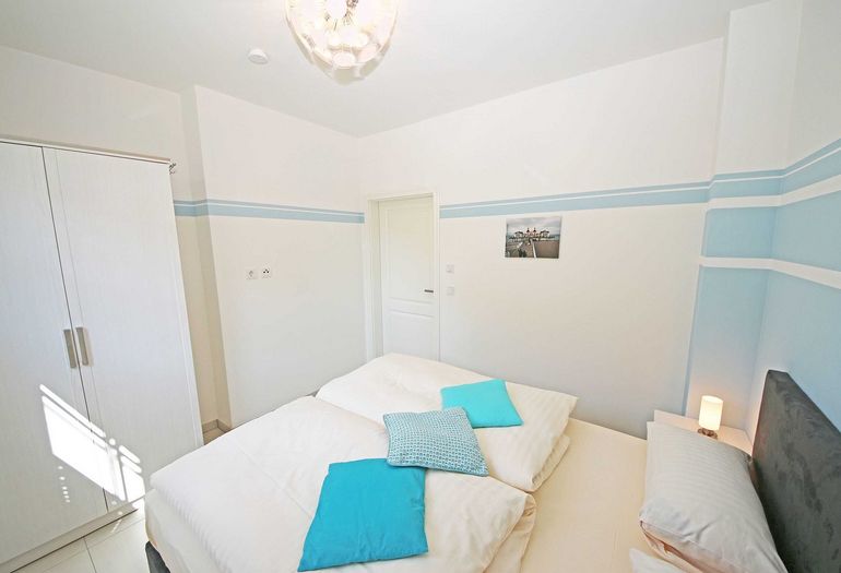2. Schlafzimmer mit Doppelbett 2. Schlafzimmer mit Doppelbett