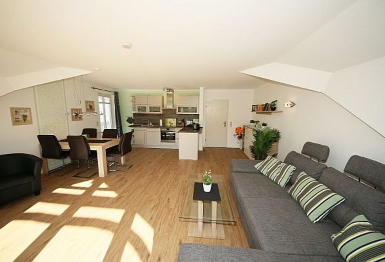 Haus Nicolai Whg. 5 mit Balkon Haus Nicolai Whg. 5 mit Balkon