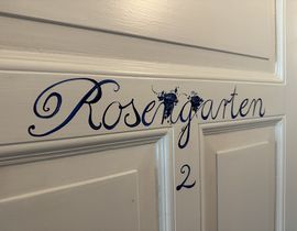 Haus Seestern Whg. 2 Rosengarten mit Terrasse und Sauna