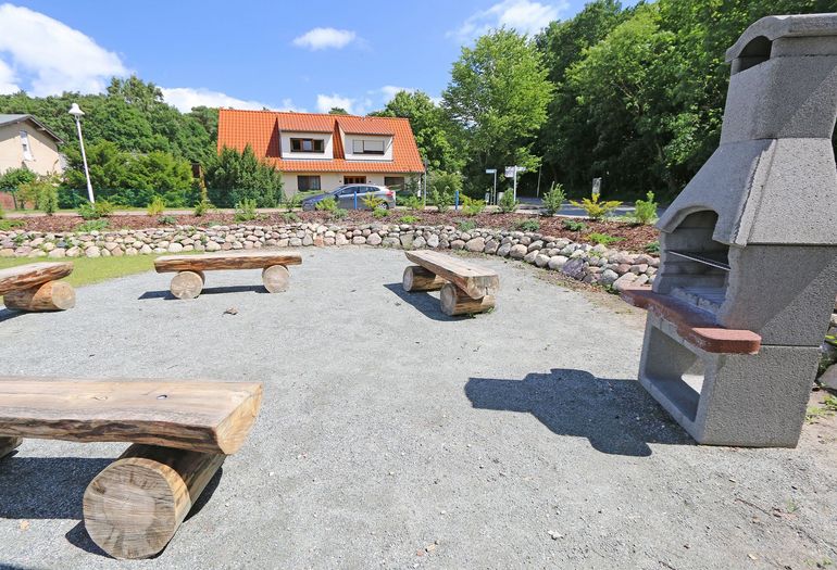 Haus Windrose - eigener Grillpatz für die Gäste aus dem Haus