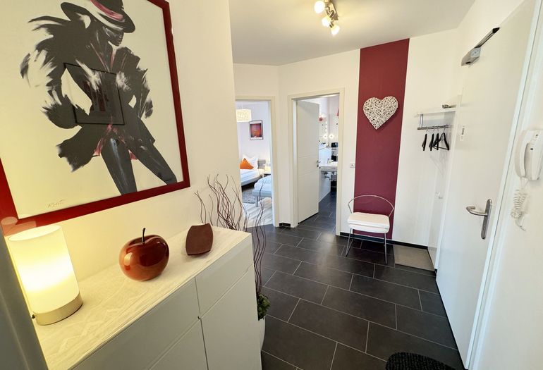 Villa Wilhelmine WE 04 Flur mit Blick Richtung Bad und Kinderzimmer