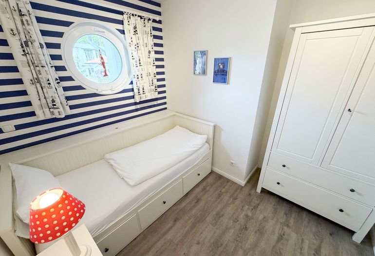 Villa Rosa Whg. 16 Meereszauber - 2. Schlafzimmer