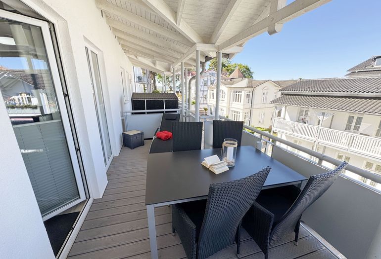 bestuhlter Balkon bestuhlter Balkon