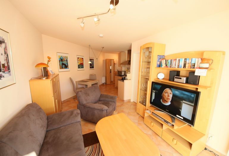 Wohnzimmer mit Couch Wohnzimmer mit Couch