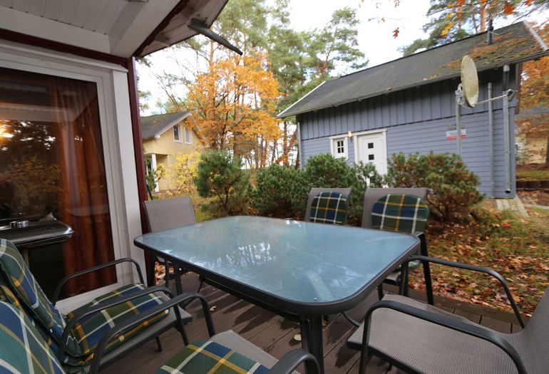 möblierte Terrasse
