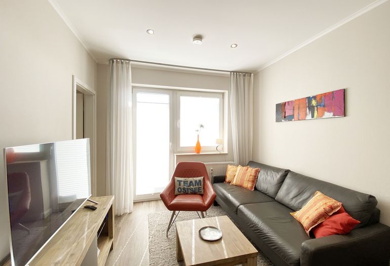 Wohnzimmer mit Couch
