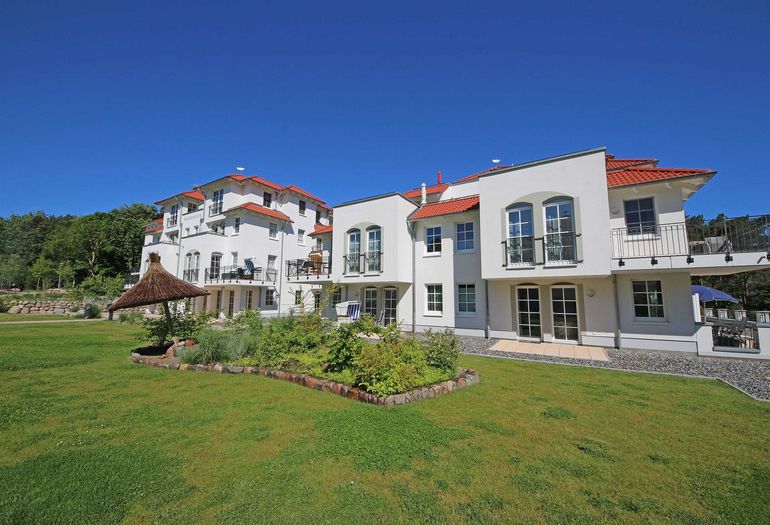 Haus Meeresblick Baabe - A 1.26 Seegeflüster mit Terrasse Haus Meeresblick Baabe - A 1.26 Seegeflüster mit Terrasse