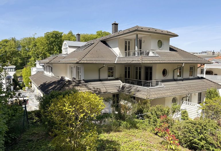 Rückseite der Villa Rosa