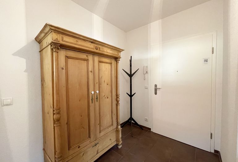 Eingangsbereich mit Schrank