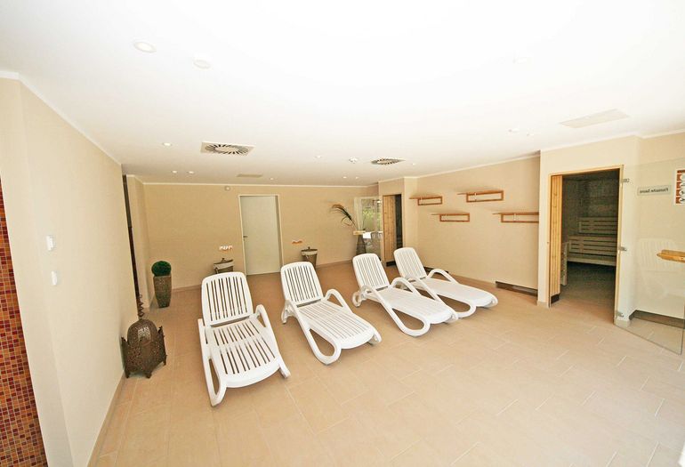 Wellnessbereich mit Ruheraum zum Entspannen Wellnessbereich mit Ruheraum zum Entspannen