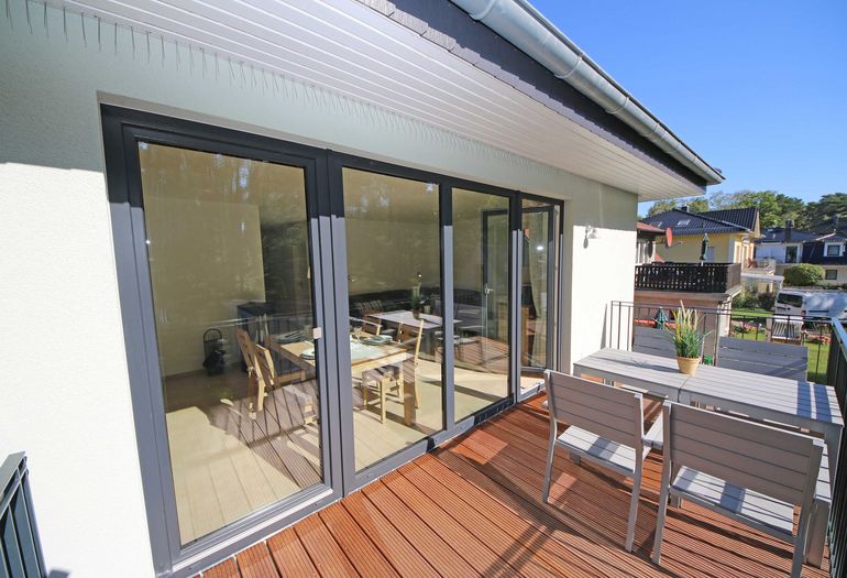 bestuhlter Balkon Whg. 2