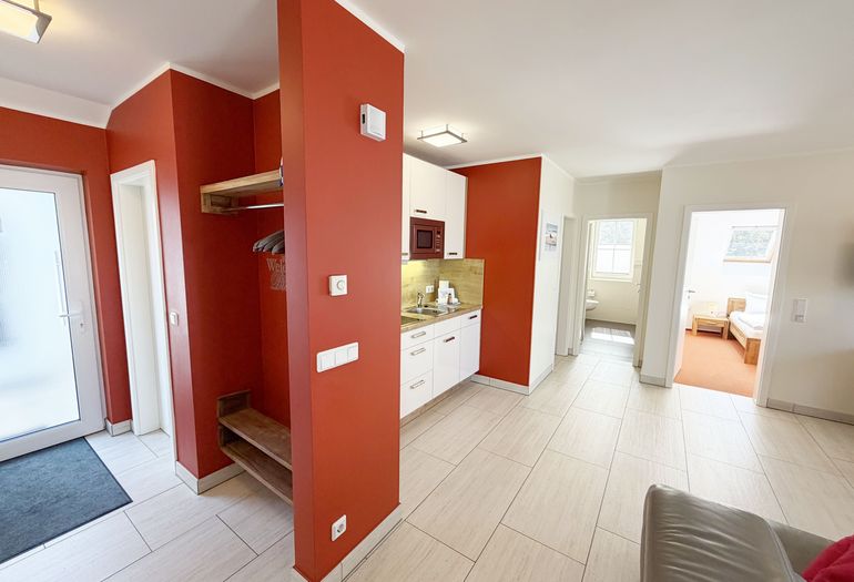 Haus Sonne Ferienwohnung 08 - Flur und Wohnbereich Haus Sonne Ferienwohnung 08 - Flur und Wohnbereich