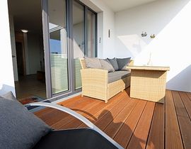 Villa Düne Whg. 14 mit Balkon/Meerblick & Sauna