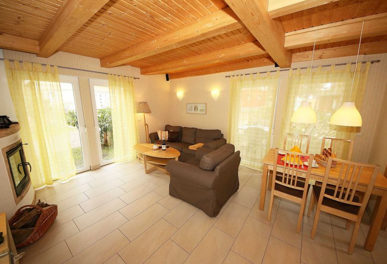 Wohn- und Essbereich