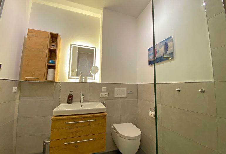 Badezimmer mit WC Badezimmer mit WC