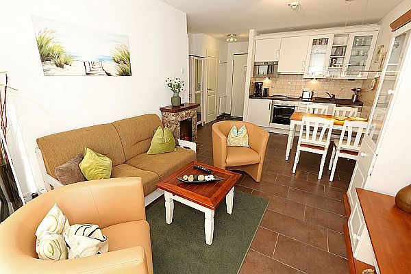 Haus Meeresblick Baabe - A 0.04 Weiße Düne mit Terrasse