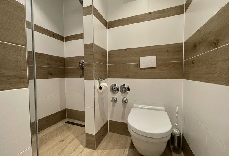 Badezimmer mit WC Badezimmer mit WC
