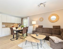 Strandnaher Urlaub an der Ostsee: Ferienwohnung Helene mit zwei Balkonen