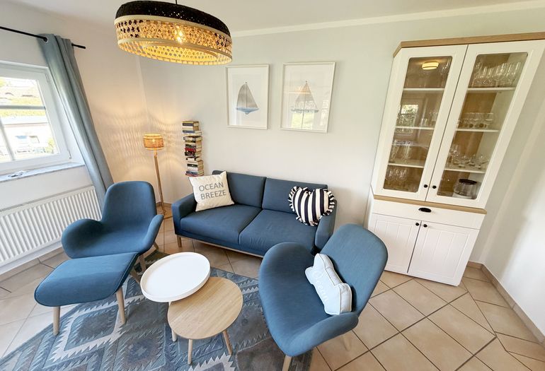 Wohnzimmer mit Couchbereich
