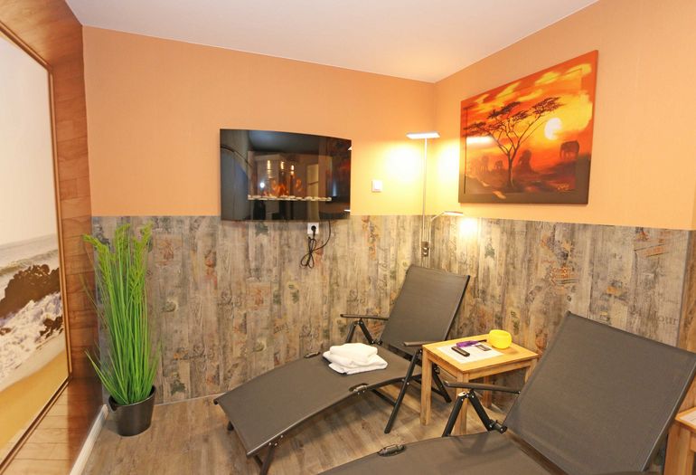 Wellnessbereich im Untergeschoss Wellnessbereich im Untergeschoss