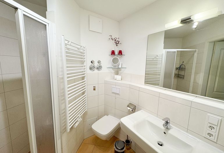 innenliegendes Badezimmer innenliegendes Badezimmer