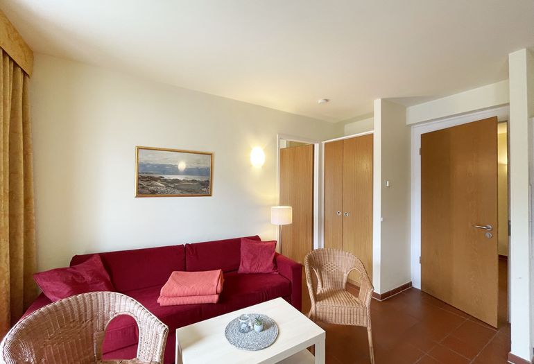 Wohnzimmer mit Couch