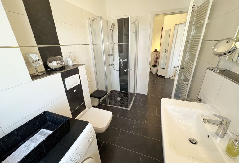 Villa Wilhelmine WE 04 Duschbad