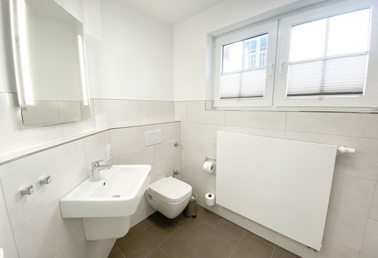 Badezimmer mit Waschbecken