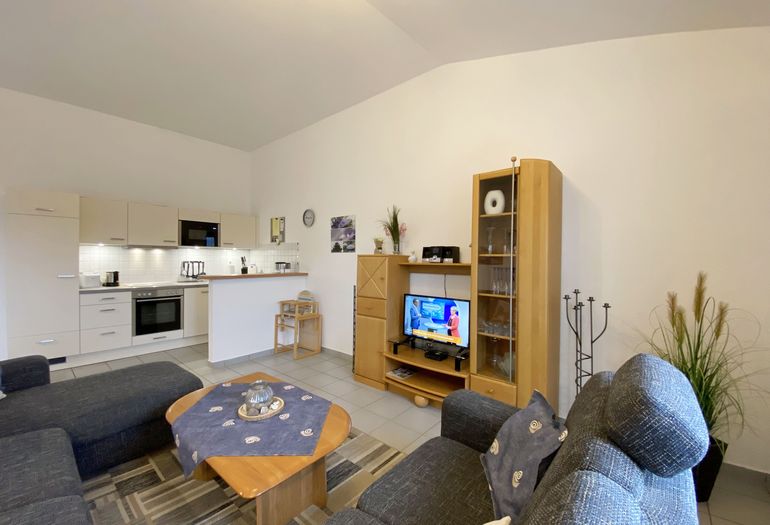 Wohnzimmer mit TV Wohnzimmer mit TV