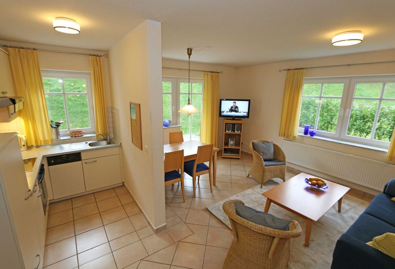 Dünenhaus Göhren Whg.02 mit 2 Terrassen Süd/West Dünenhaus Göhren Whg.02 mit 2 Terrassen Süd/West