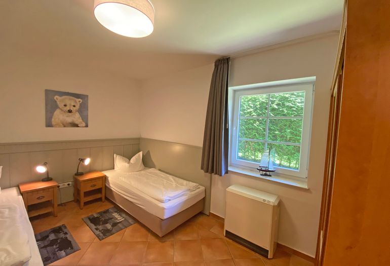 2. Schlafzimmer 2. Schlafzimmer