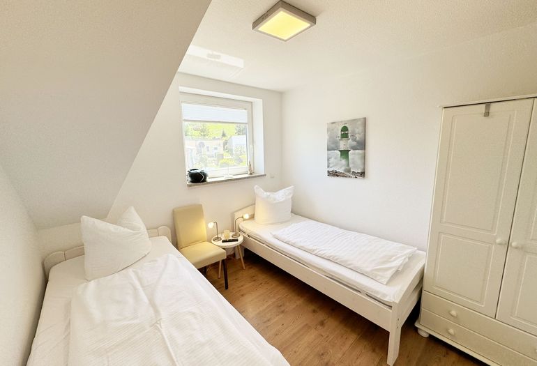 2. Schlafzimmer 2. Schlafzimmer