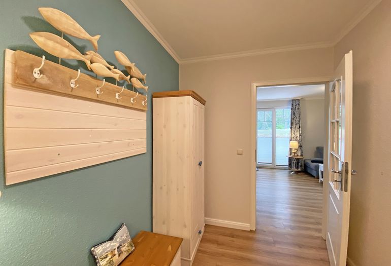 Flur mit Schrank Flur mit Schrank