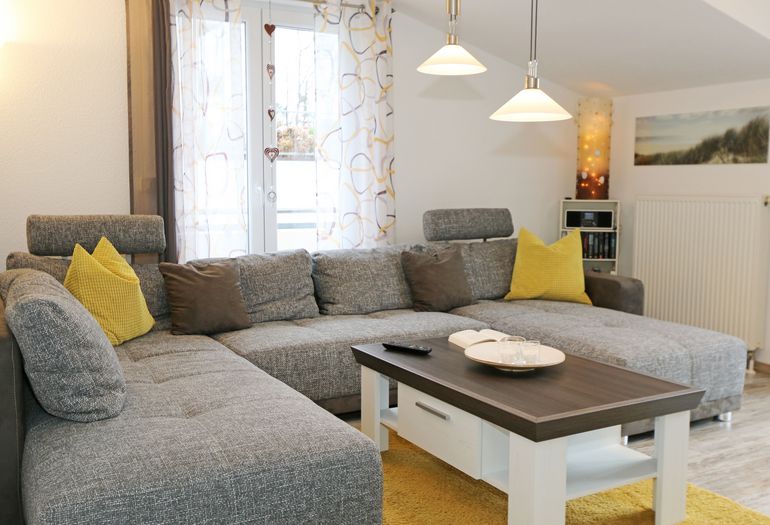 Wohnlandschaft mit viel Platz