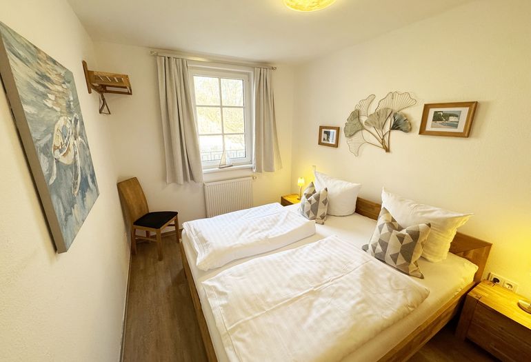 1. Schlafzimmer mit Doppelbett 1. Schlafzimmer mit Doppelbett