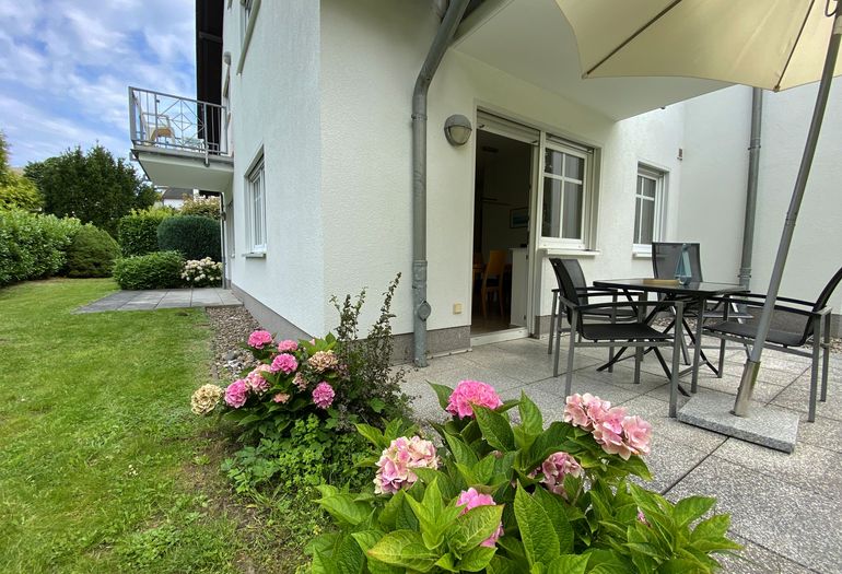 bestuhlte Terrasse bestuhlte Terrasse