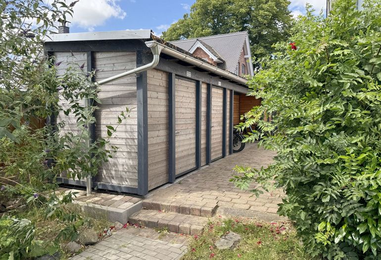 Fahrradabstellmöglichkeit Fahrradabstellmöglichkeit