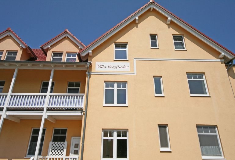 Villa Bergfrieden Eingangsbereich