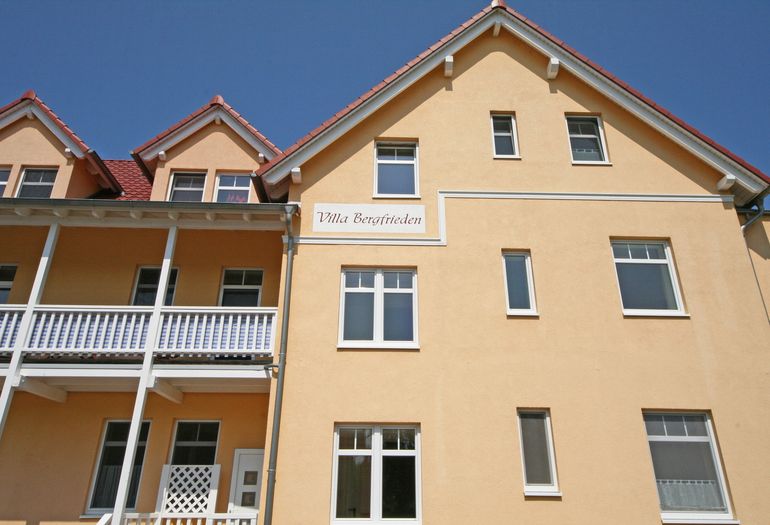 Villa Bergfrieden Eingangsbereich