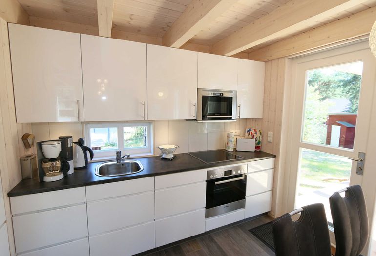 hochwertige Küchenzeile mit Backofen hochwertige Küchenzeile mit Backofen