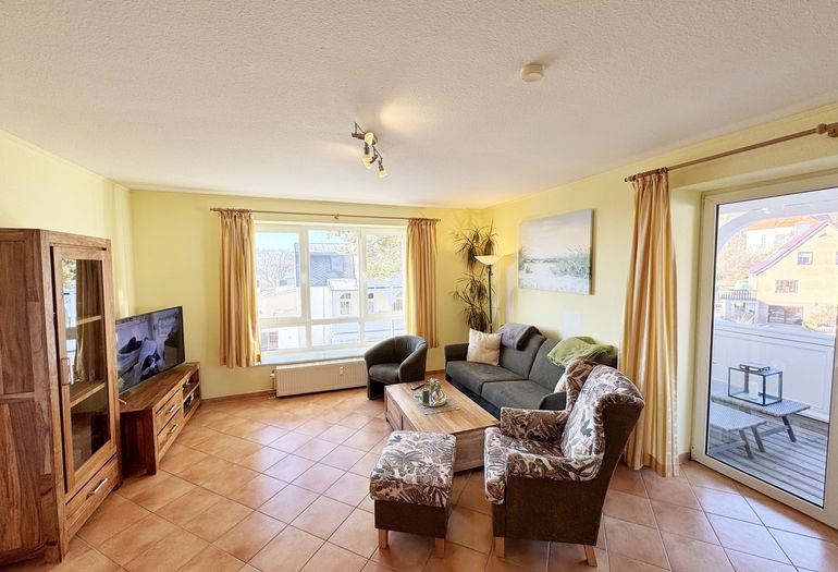 gemütlicher Wohnbereich mit Couch