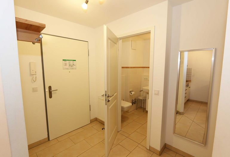 Flurbereich mit Garderobe Flurbereich mit Garderobe