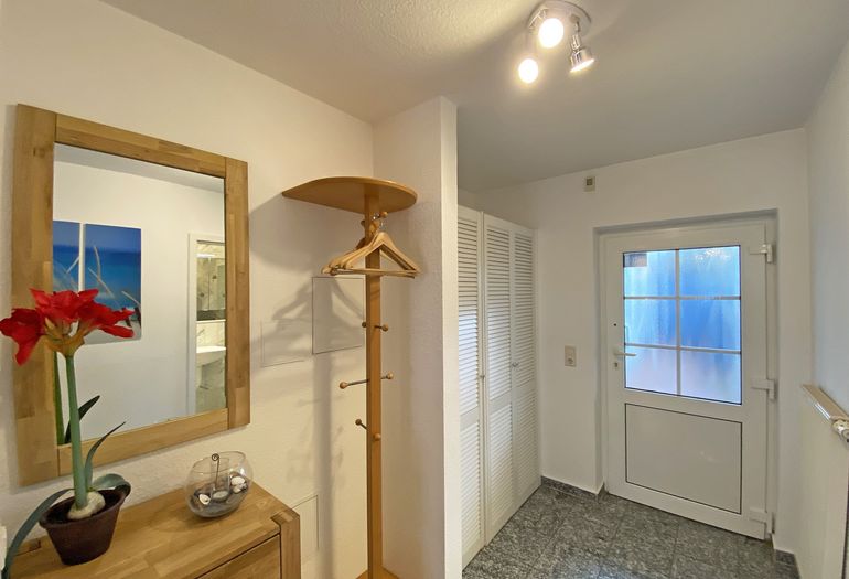 Flurbereich mit Speigel