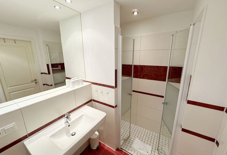 innenliegendes Badezimmer