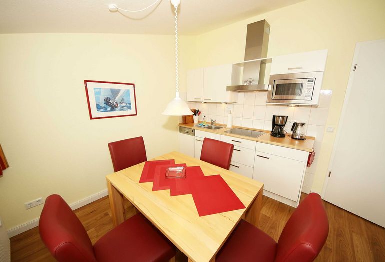 Esstisch für gemeinsames Essen