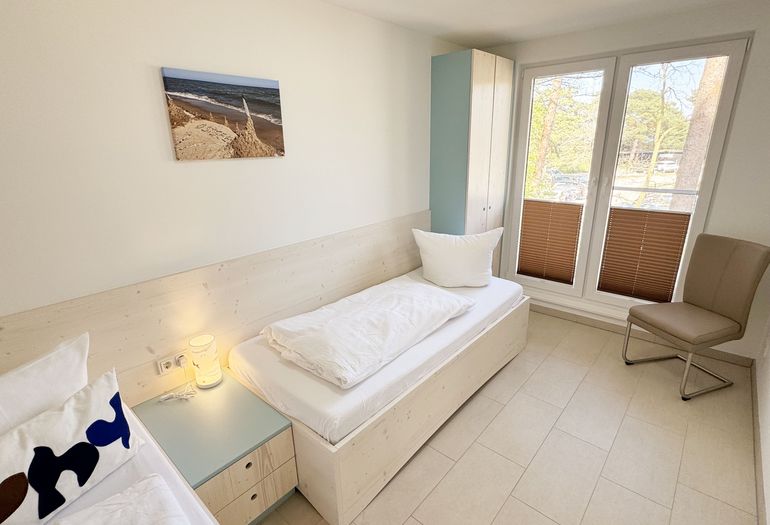 1. Schlafzimmer mit 2 Einzelbetten