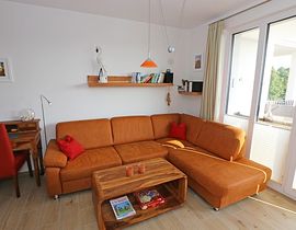 Villa Düne Whg. 14 mit Balkon/Meerblick & Sauna
